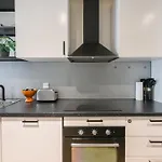 Charming Apartment 1 Bed 4Ppl Near The Center